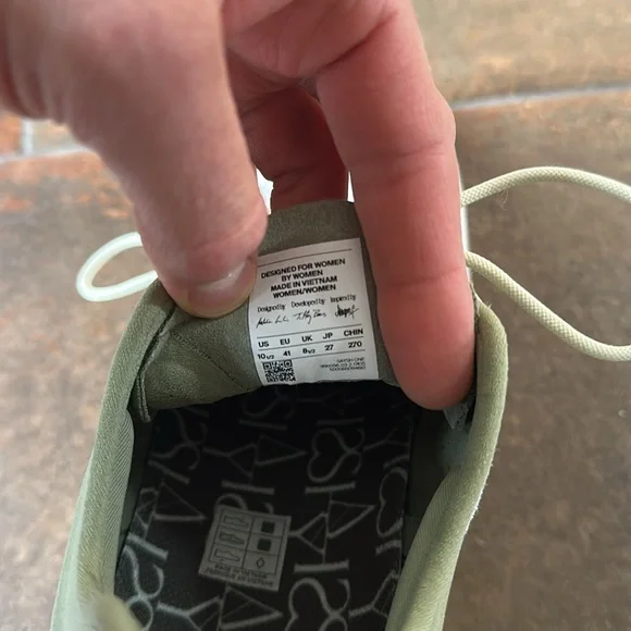 Saysh Alyson Felix Running Shoes - EUC - Picture 6 of 7